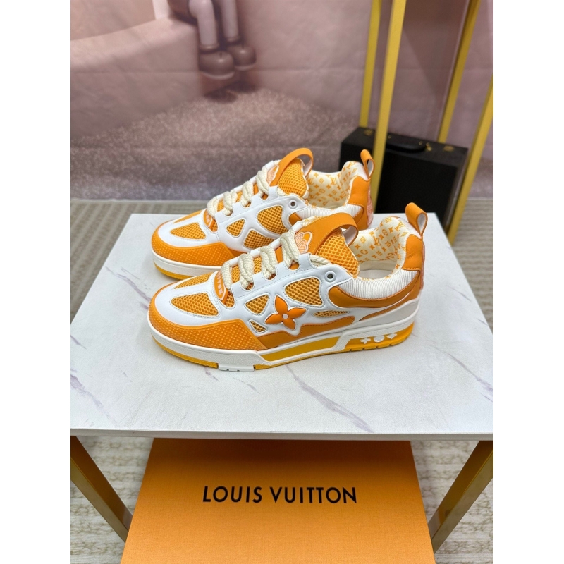 l**is V*t*n sneakers